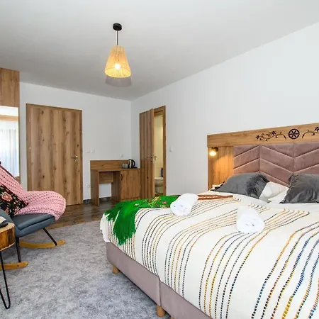 Guest house Maryna Bor